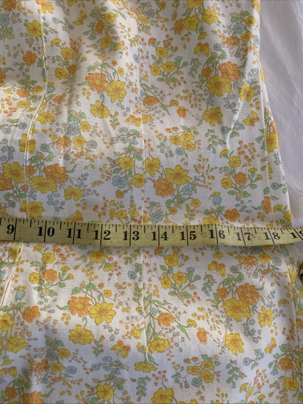 Cos Cob 1960s Vintage Peter Pan Collar Sleeveless Dress Yellow Floral Print