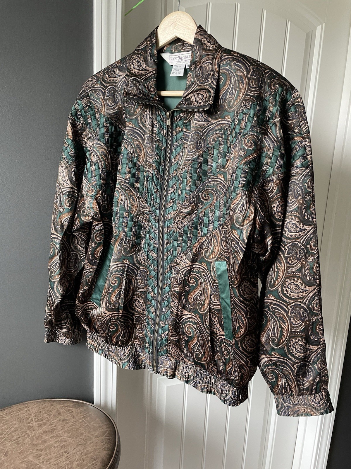Great Cavalier by St. Paul Silk/Polyester Paisley Bomber Jacket XS Green Brown