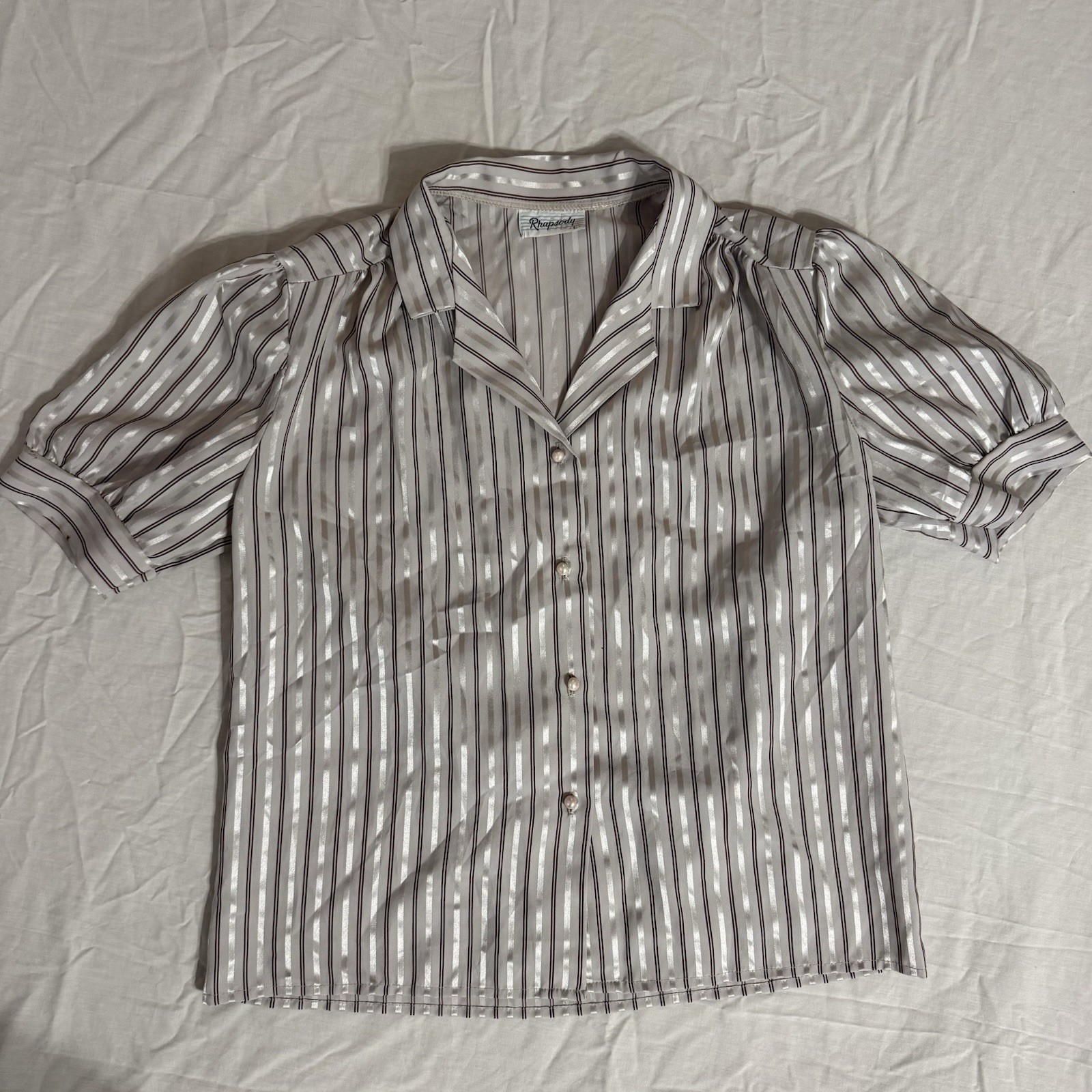 Vintage Rhapsody Button-Up Blouse Large