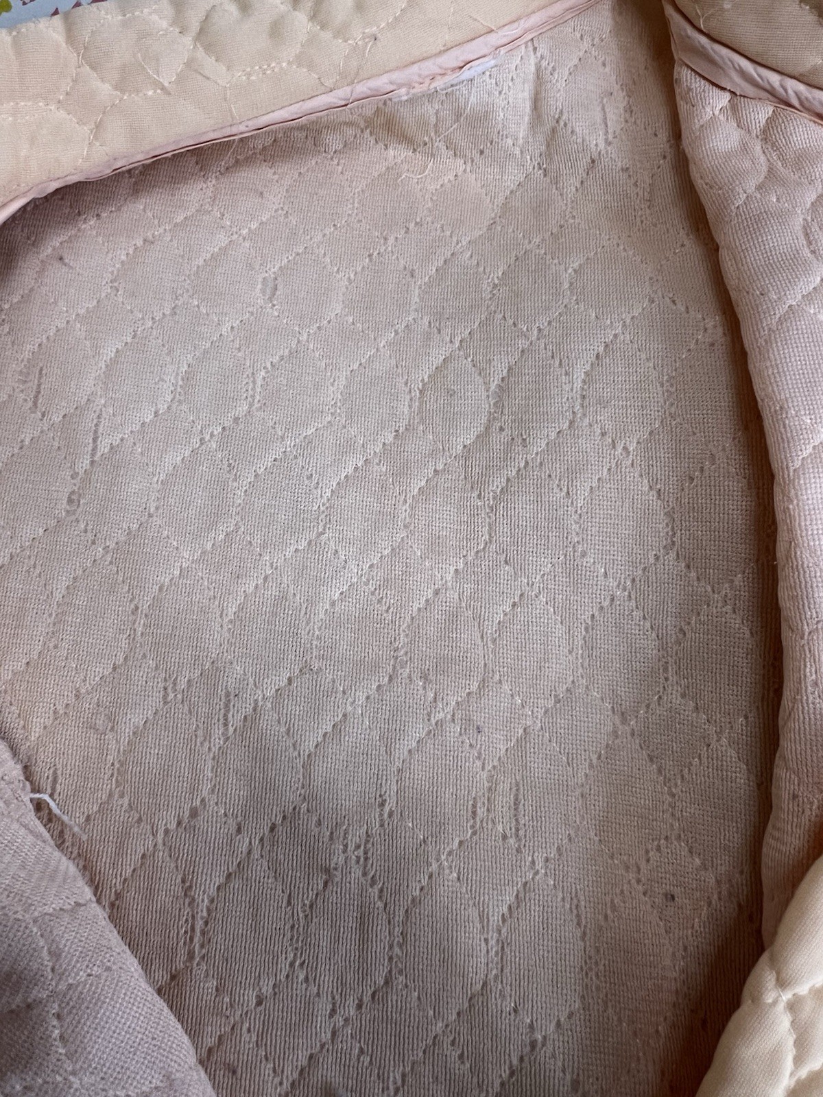 Vintage Quilted Peach Robe Embroidery Pockets No Size Button Polyester Imperfect