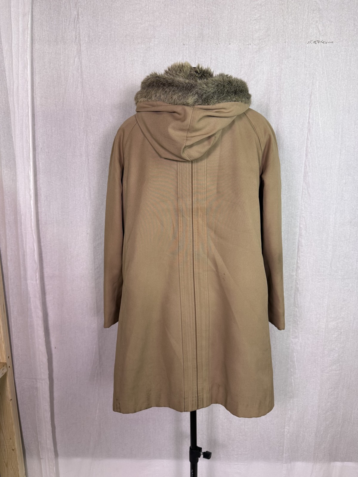 Vintage Womens Beige Wool Coat With Fur Collar And Lining Button Front Size L