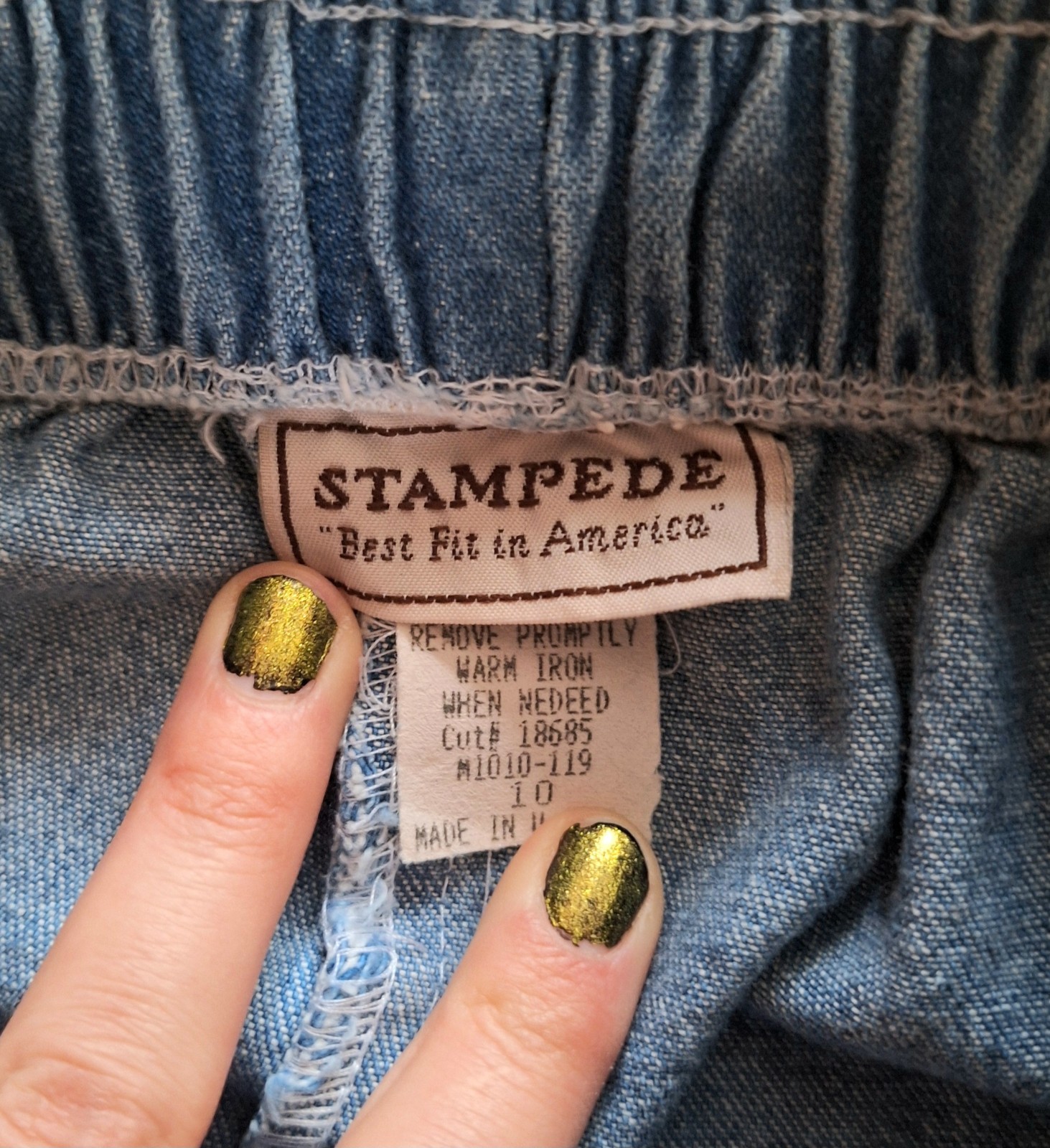 90s Vintage Light Wash NWT Elastic Waist Stampede Size 10 Mom Jeans