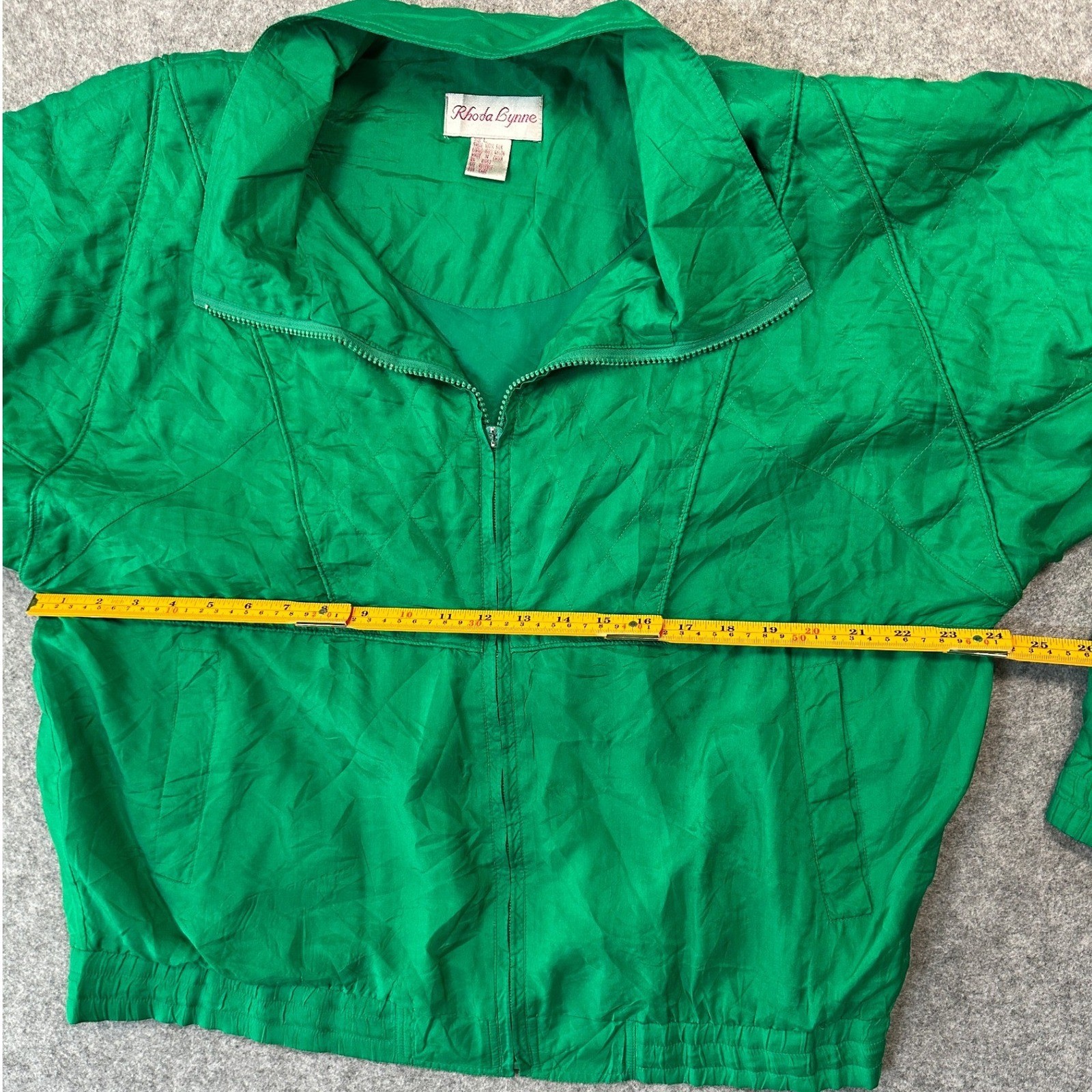 Rhoda Lynne Vintage Quilted Lining Windbreaker Large Green 100% Silk Shell