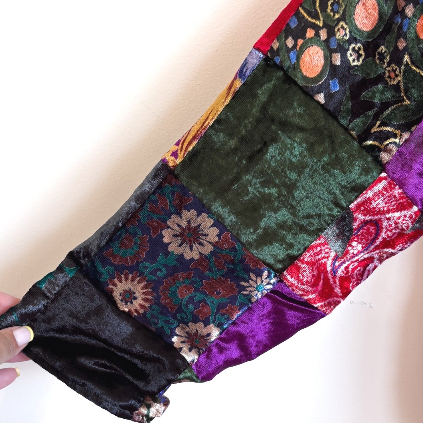 Vintage 90s Womens Velvet Patchwork Jacket XL Floral Statement Boho Art To Wear