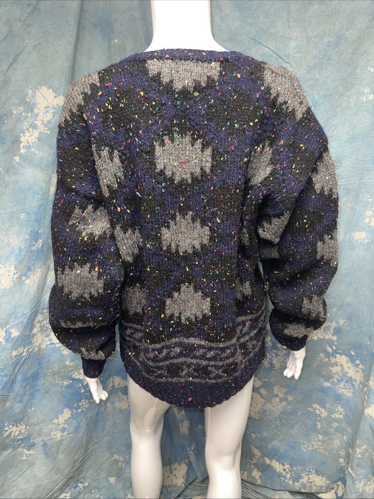 Vintage 1980s Women’s Jeffrey Banks 100% Wool Slouchy Hand Knitted Sweater M