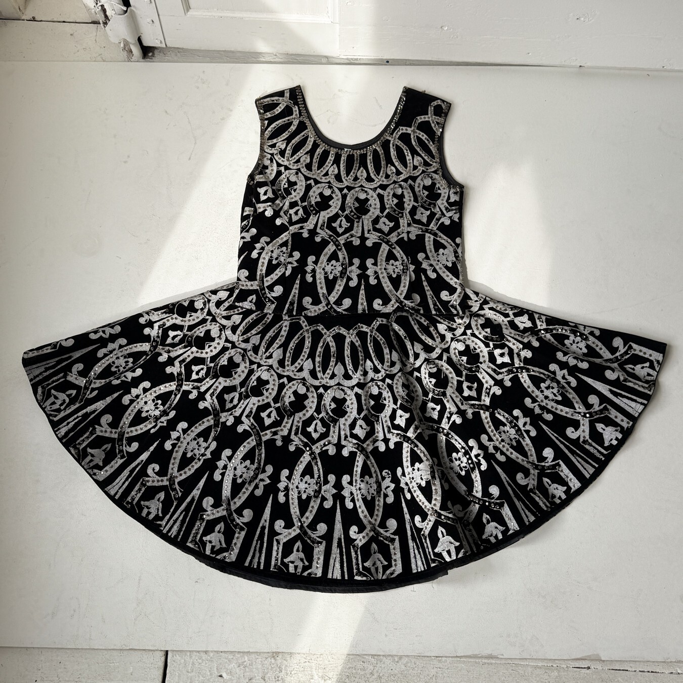 Vintage 1950s Mexican Hand Painted Silver Sequin Velvet Set Top Skirt Large VLV