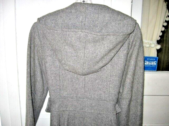 VINTAGE 1970 GRAY WOOL PRINCESS STYLE HOODED BELTED FLARE COAT – SEARS FASHION