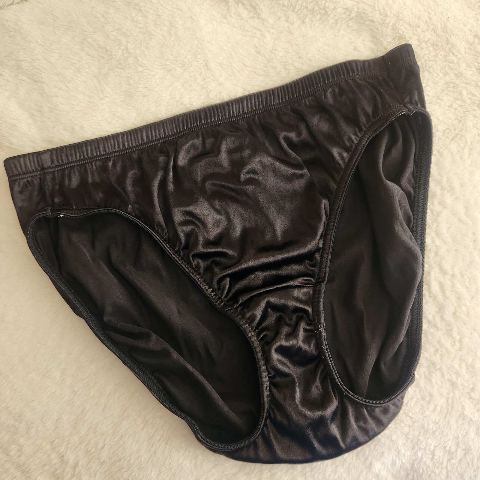 Vintage Vanity Fair Second Skin Panties Nylon Briefs Liquid Satin Sz 7