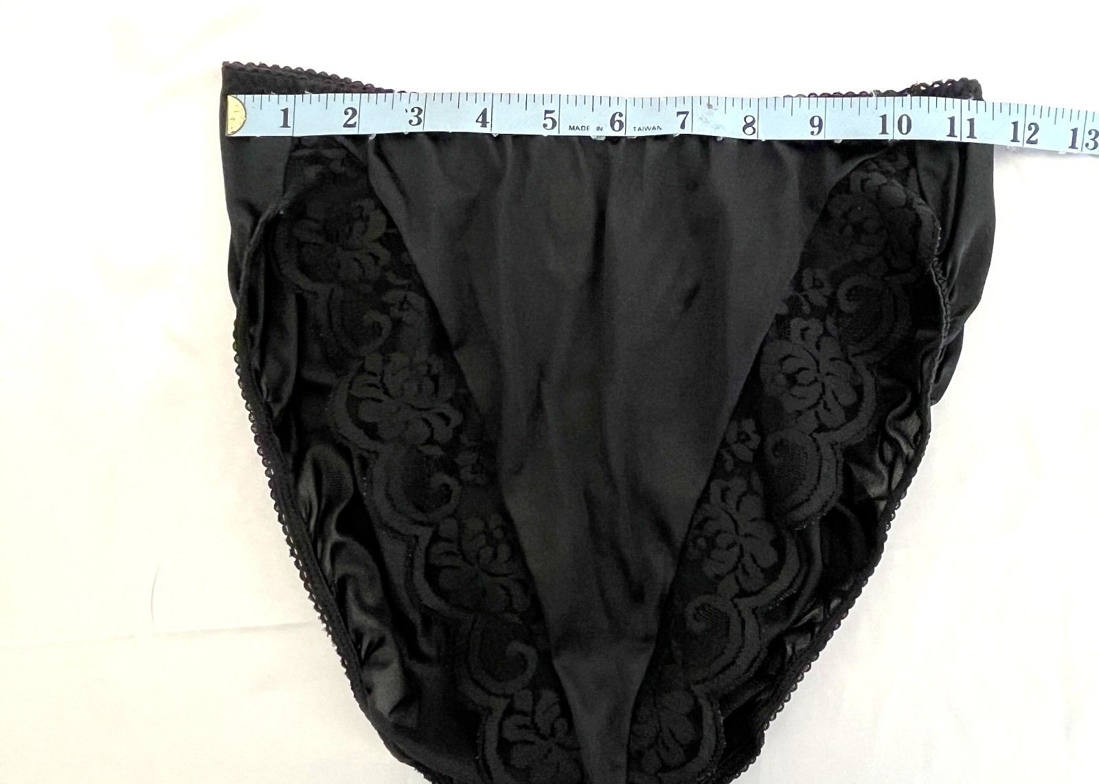 Vintage Maidenform Chantilly Hi-Cut Panty Lace Trim NWOT Sz 7 NOS 40748