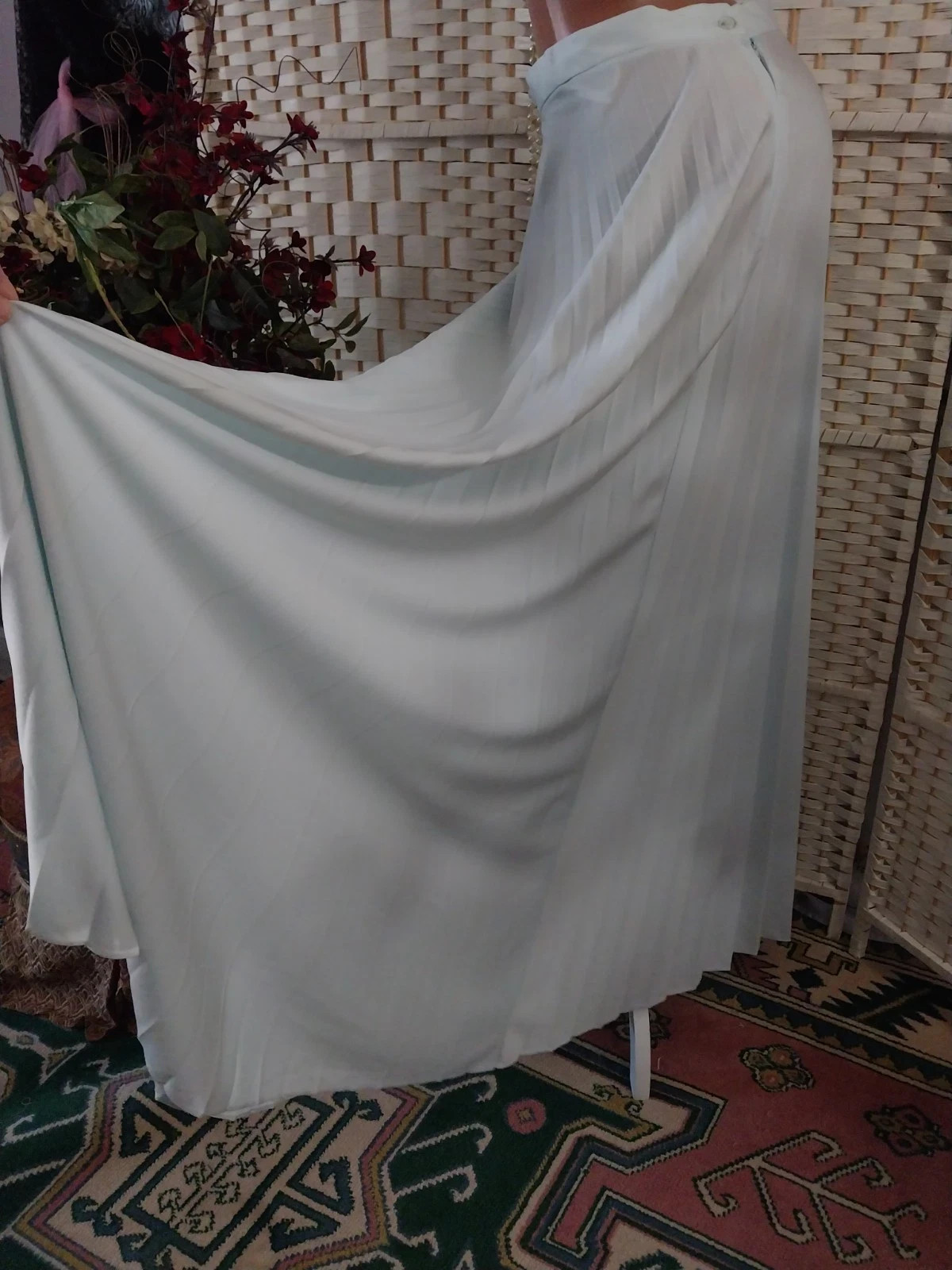 VTG Silky BABY BLUE CRYSTAL PLEATS PLEAT MAXI DRESS SKIRT FLARE SWEEP TWIRLY
