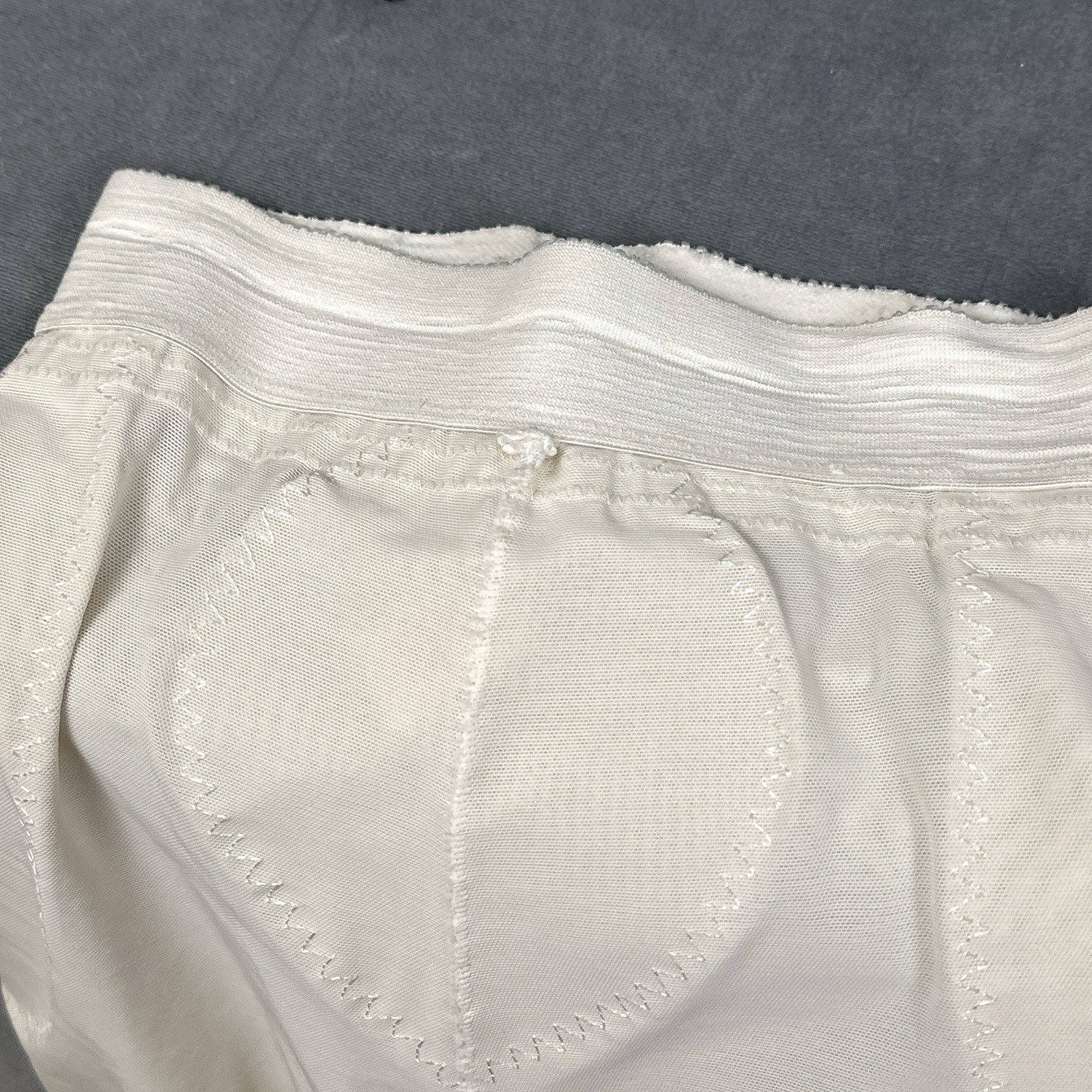 Vintage Cupid Pants Mate Girdle ILGWU Powermesh Shaper Nylon Gusset Medium Union