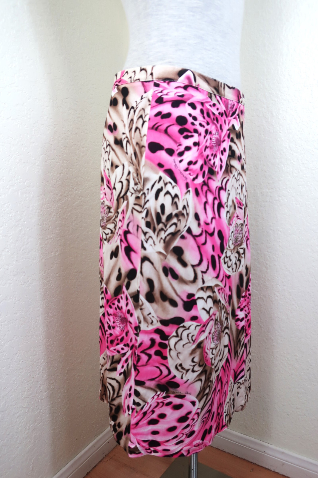 Vintage Gianni VERSACE Classic Bright Pink Leopard Pencil Skirt Medium 42 7 8