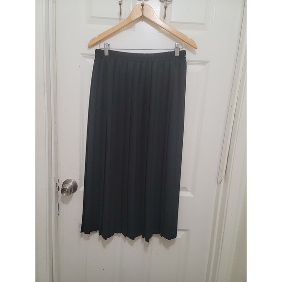 VTG Counterparts Pleated Maxi Skirt Women’s M Black Elastic Waist Casual Grunge