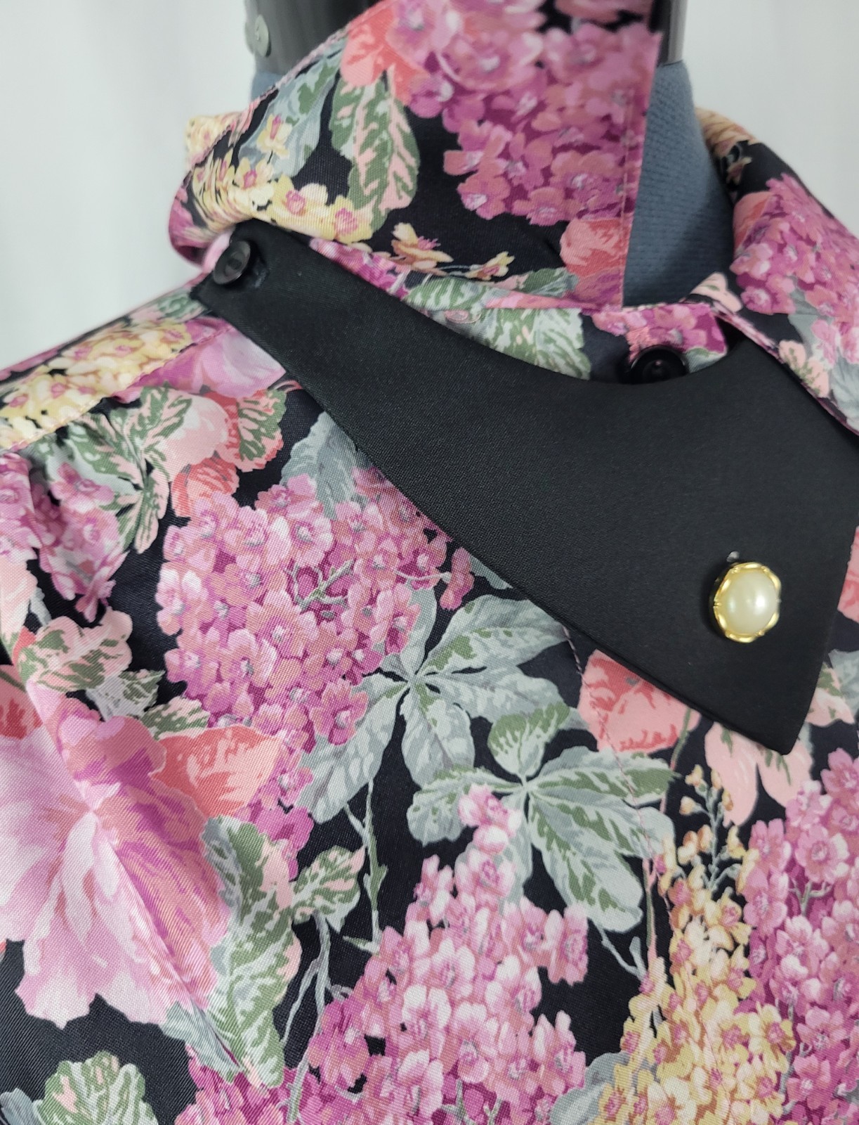 Vintage Copy Cats Black & Pink Floral S/S Blouse w Accent Collar Size 12