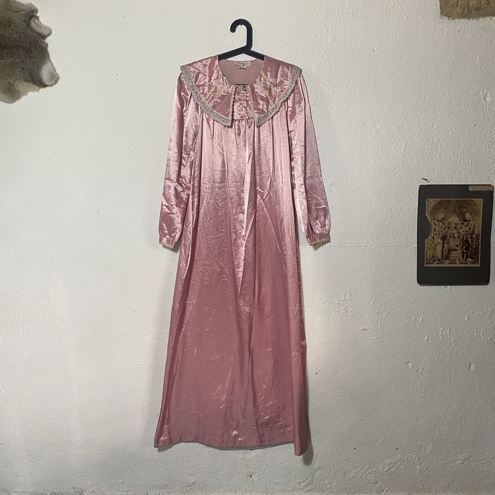 vintage womens nightgown pink medium Dolly Kawaii Made Usa