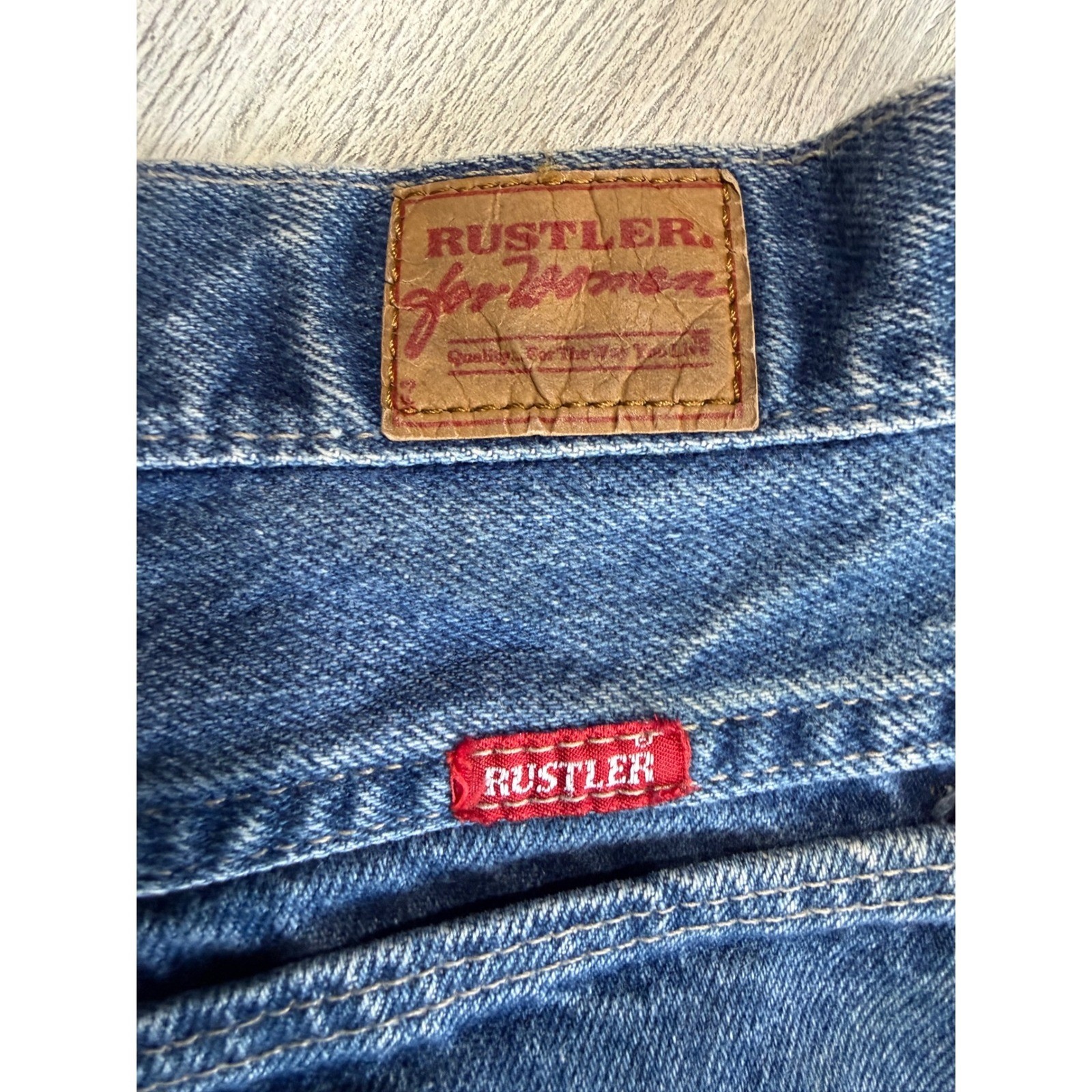 Vintage Rustler High Waisted Mom Jeans Medium Wash Tapered Leg USA 16 Petite