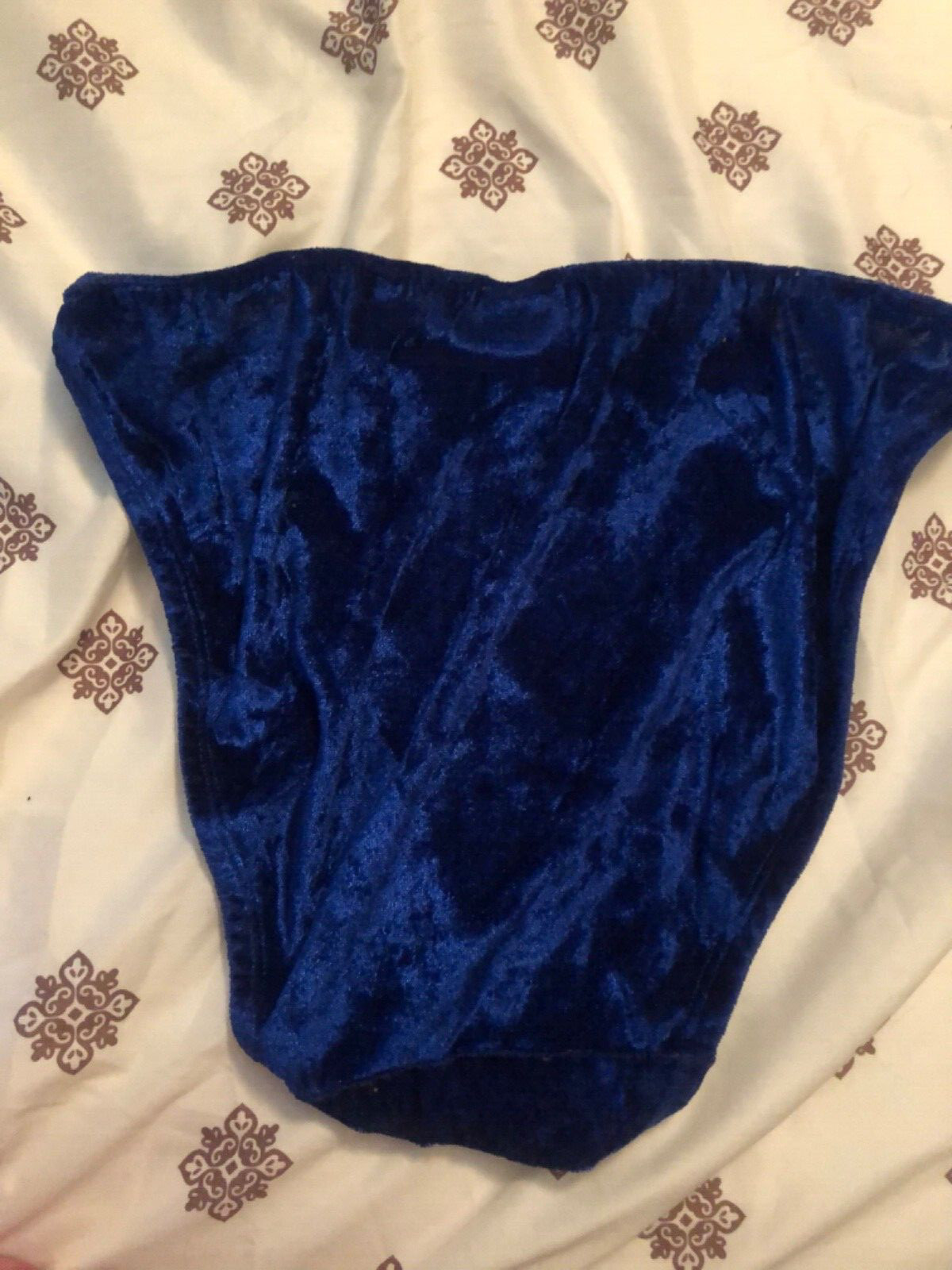 VTG St Eve Intimates Velvet Shiny String Bikini Panty Sz-6/M