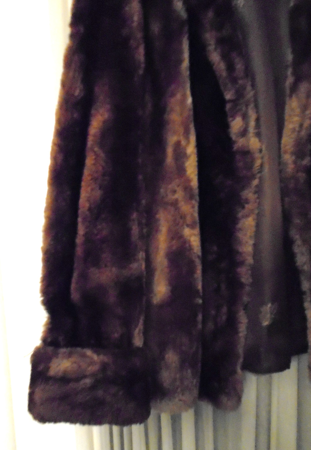 1950’s LADY’S FUR COAT Medium Brown Mouton Stroller Schroeder& Taylor Fine Furs