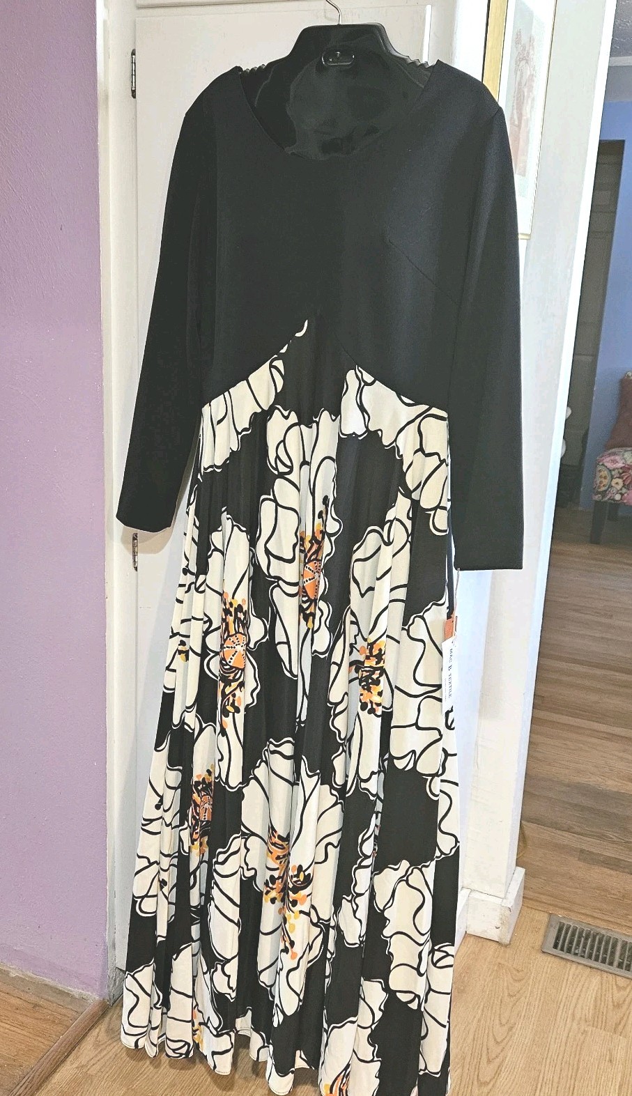 SIZE XL VINTAGE 1960S/1970S HOSTESS GOWN, FULL CIRCLE SKIRT – MAC B TEXTILE NWT