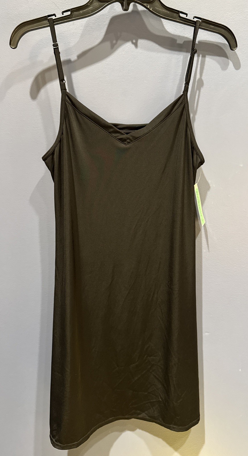 Size Med. White Full Slip, Adjustable Straps, Vintage Jaclyn Smith Kmart, NWT