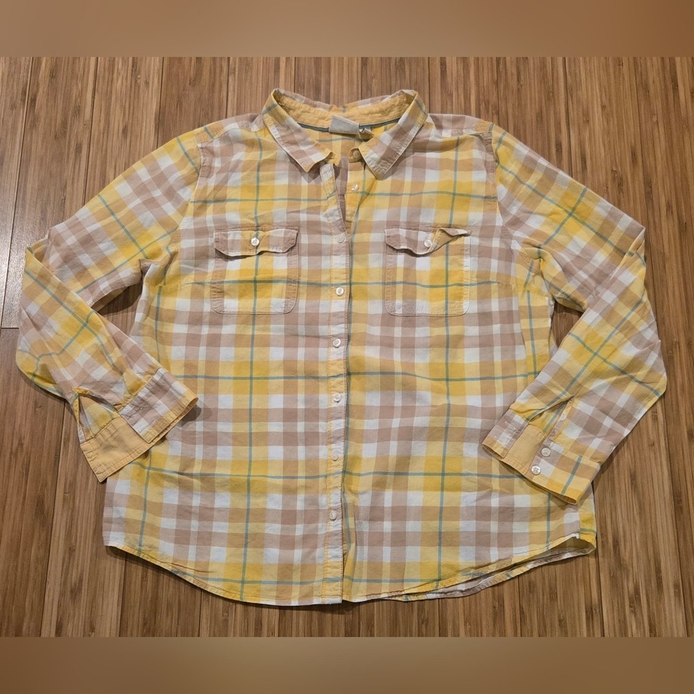 St Johns Bay Yellow & Tan Plaid Button-Up Shirt