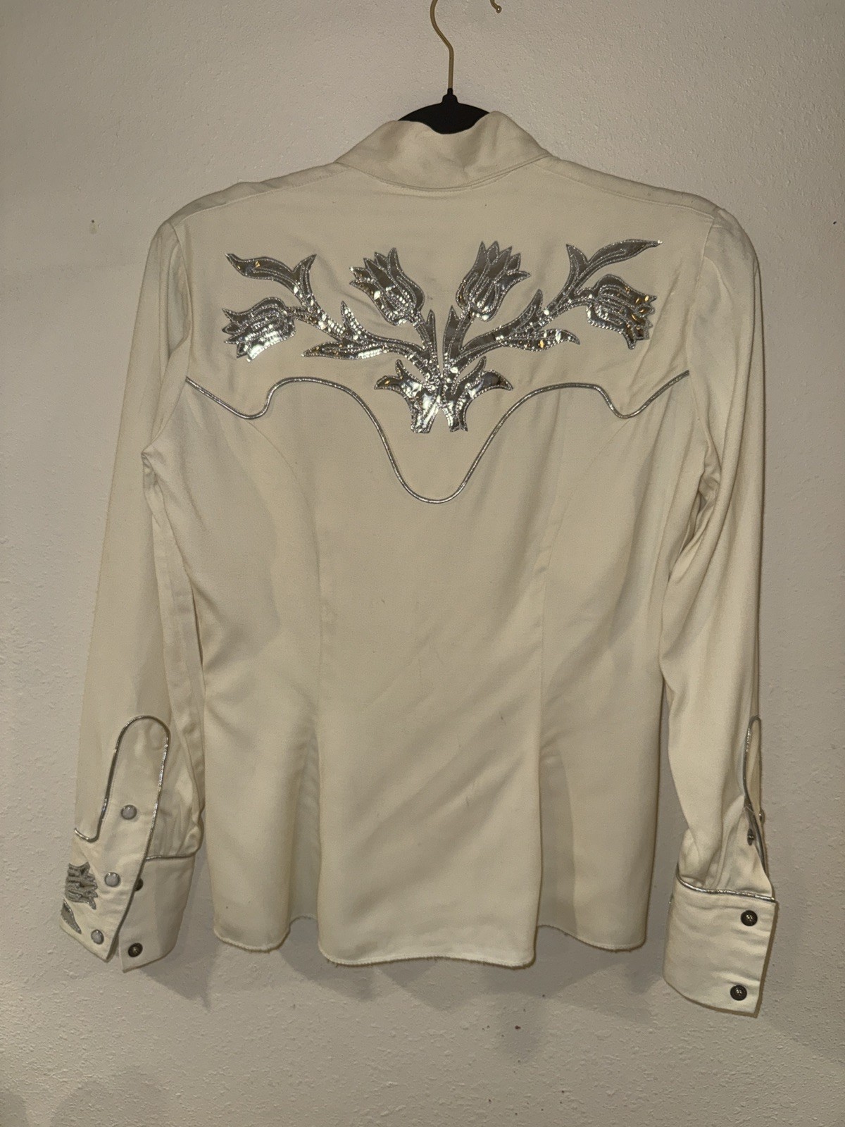 Rare Vintage Ranch-Maid Western Wear Pearl Snap Blouse Ivory Silver Appliqué