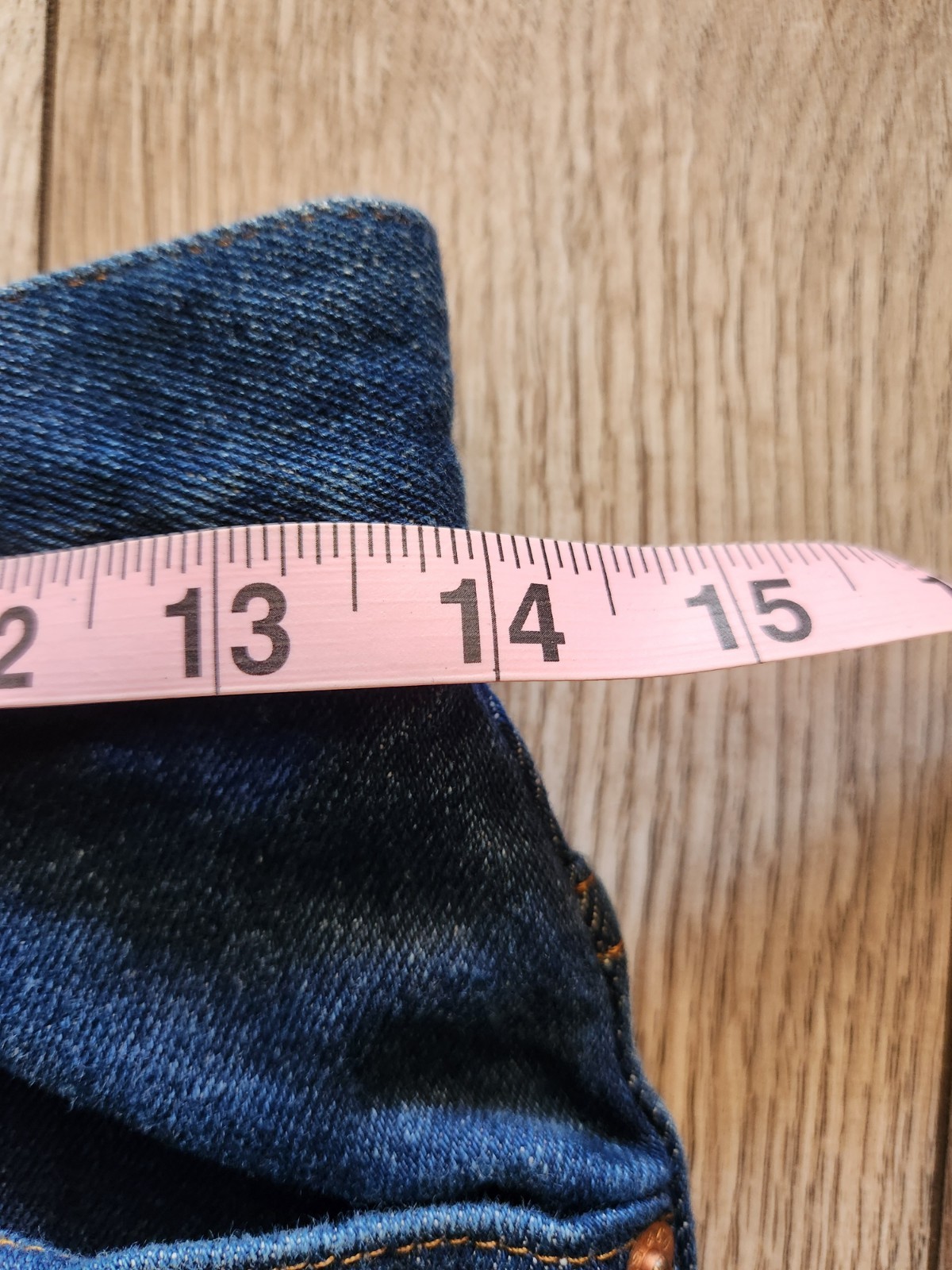 Vintage Levi’s White Patch Big E Women’s Jeans 26×35 High Waisted Mom Jeans 60’s