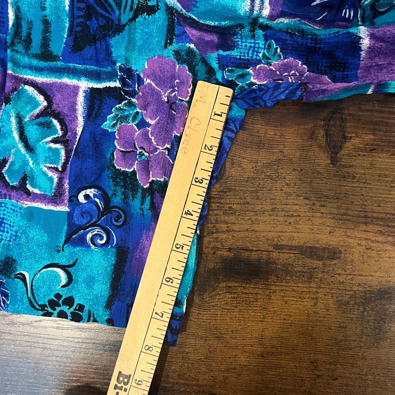 Jessica Scott Vintage 90s Abstract Floral High Waisted Pleated Shorts Purple