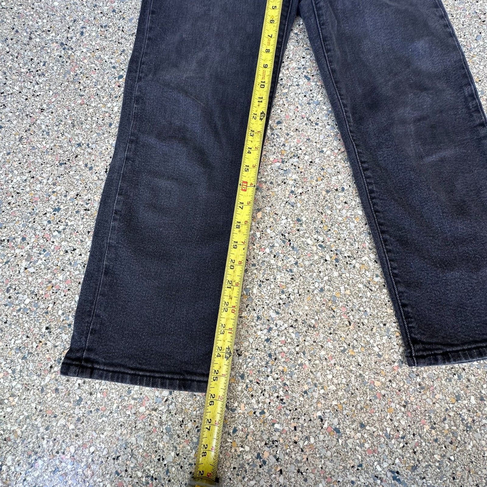 Levi’s Women’s Ribcage Straight Ankle Black Vintage Wash Denim Size 25