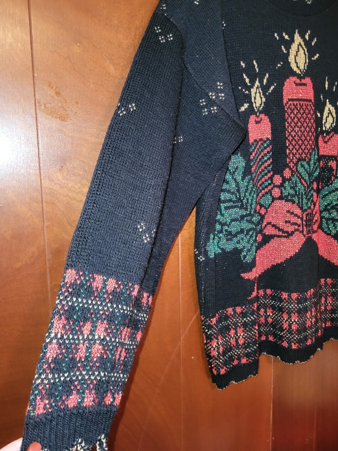 Vintage Holiday Time Christmas Sweater With Candles & Metallic Detail~Small