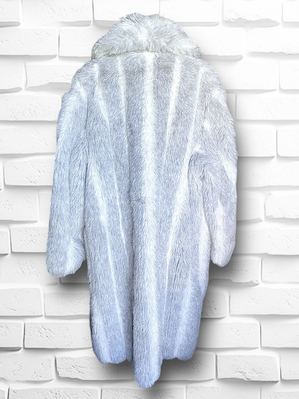 1970’s Grey & White Faux Fur Wiman Oversized Overcoat Plus Size