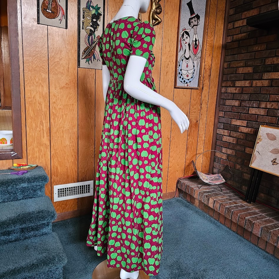 Vtg 70s Miss Centennial Belle Kansas Parade Novelty Apple Print Maxi Dress XS/S