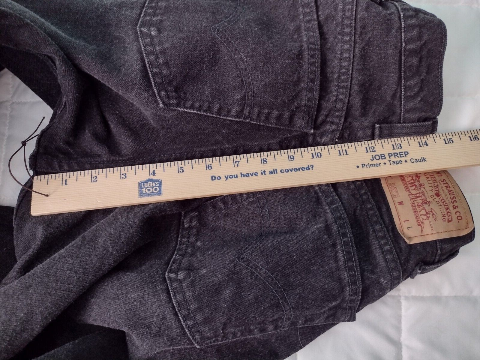 VTG Levis Black 550 Jeans Juniors 9 L Relaxed Fit Tapered Leg Actual 28 x 32