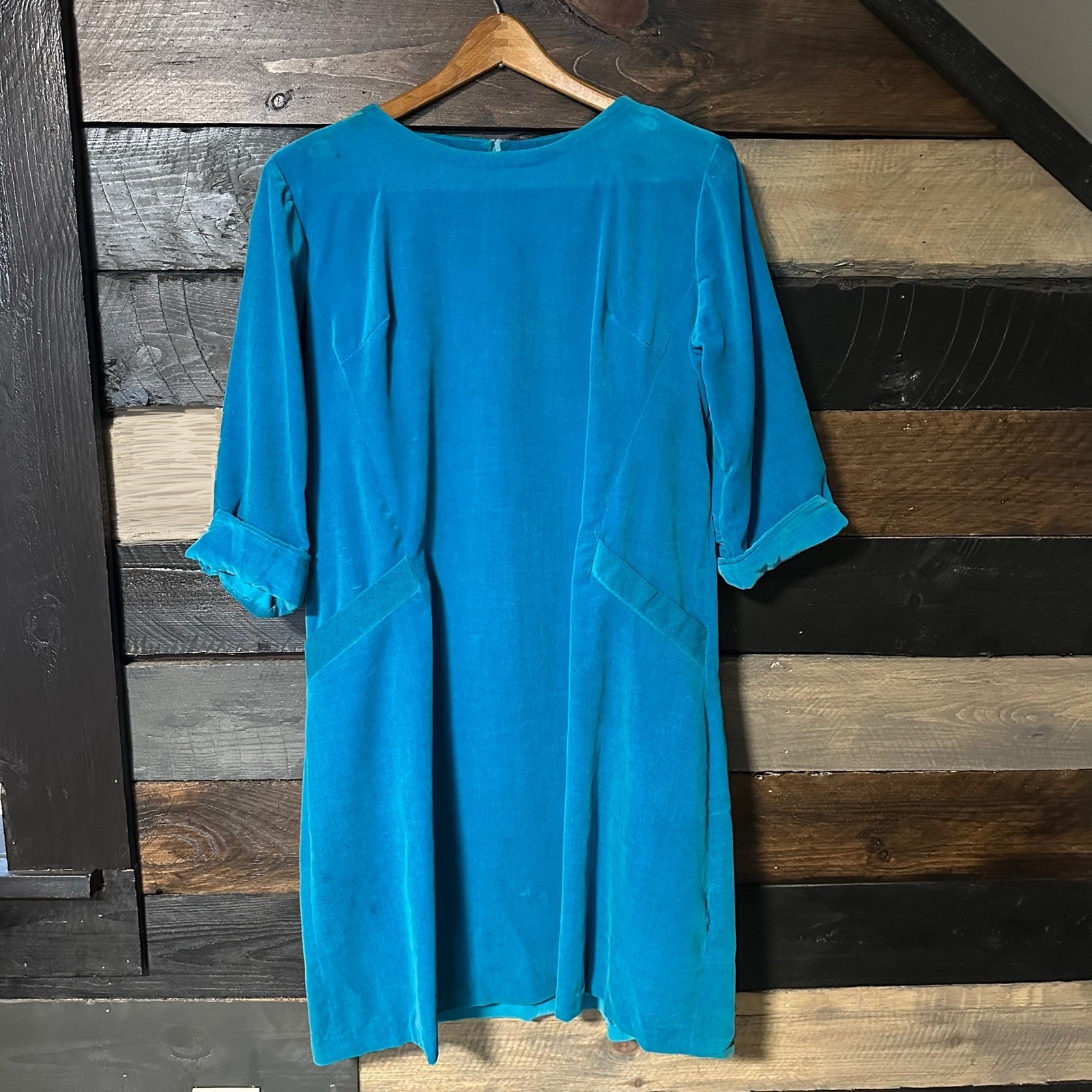 Vtg 1960s Mod Shift Dress Blue Velvet 3/4 Sleeve Boat Neck Hippie Chic Zippered