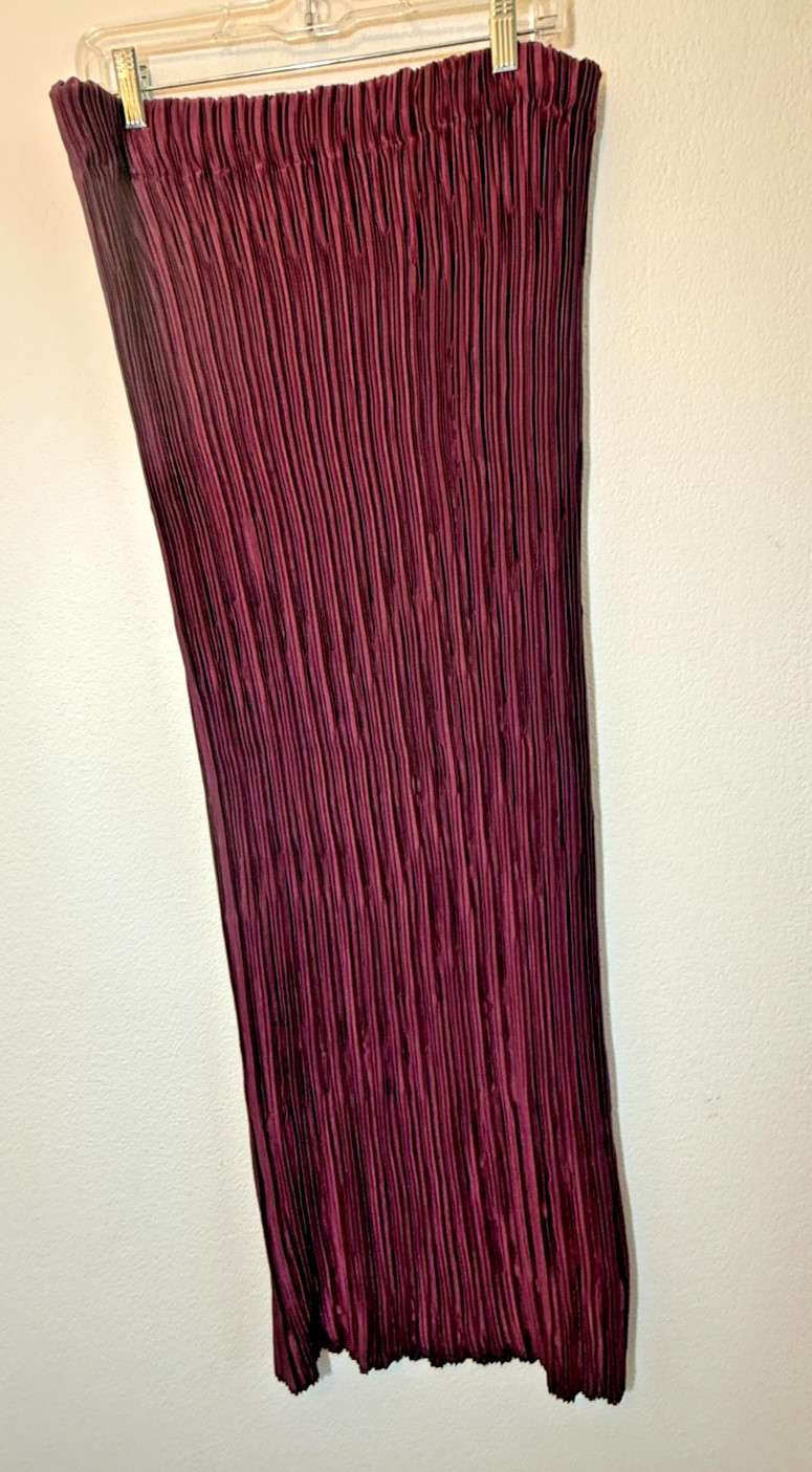 Bucaroni Vintage Beaded Sequin Antron SZ S top w/ Purple sleeves and Skirt 60’s