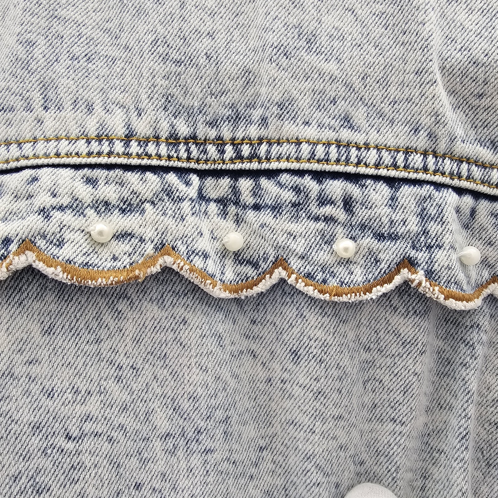 Vintage Unbranded Women Chest Size 44 InchesBlue Denim Jacket