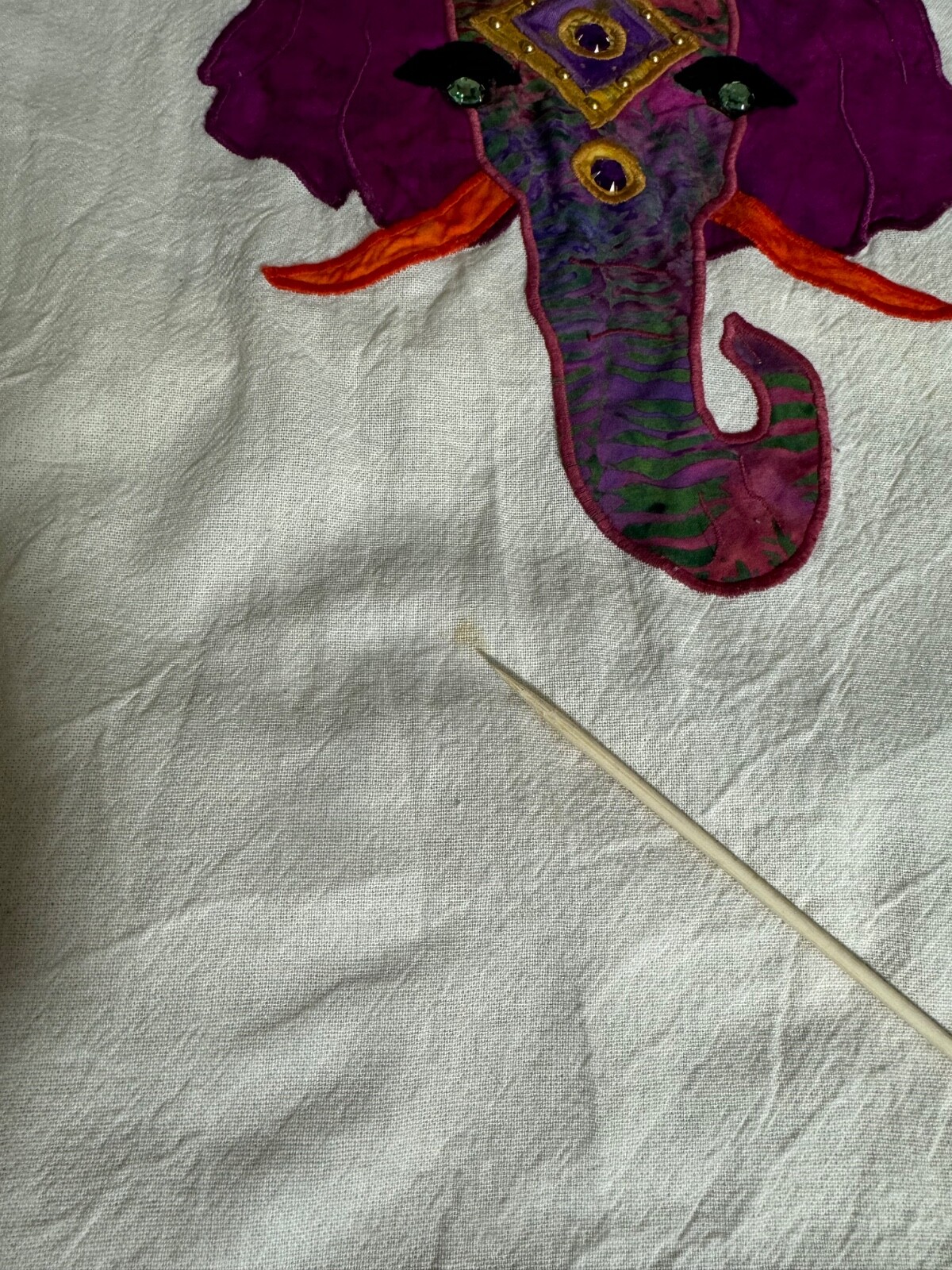 Alfredos Wife 2 Pc Set Wide Leg Bottom With Beautiful Elephant Applique