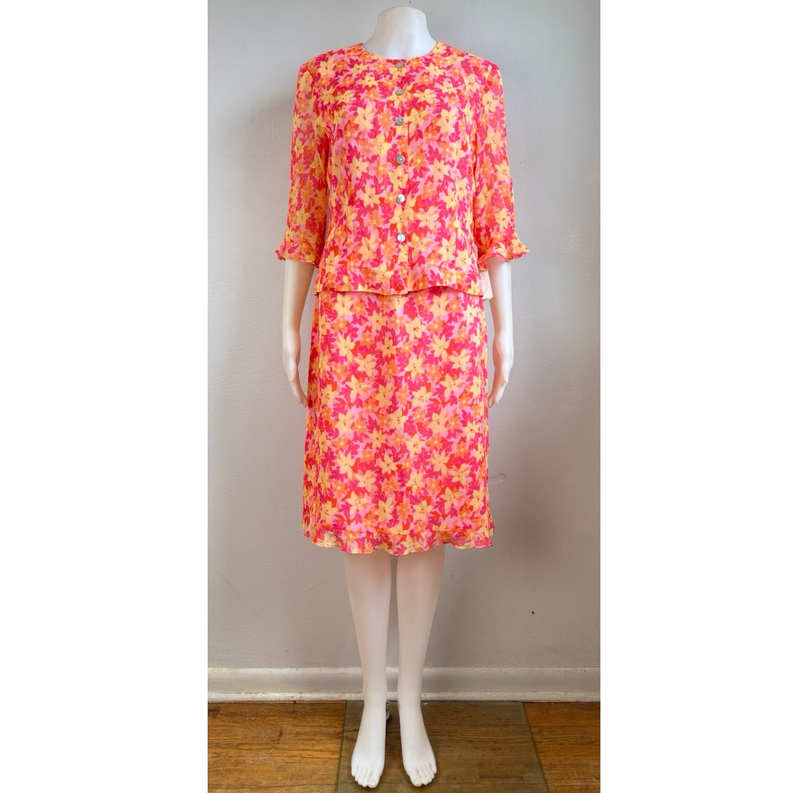 Vintage 100% Silk Floral Skirt Top Set Size Small 8 Two Piece Outfit Ruffled