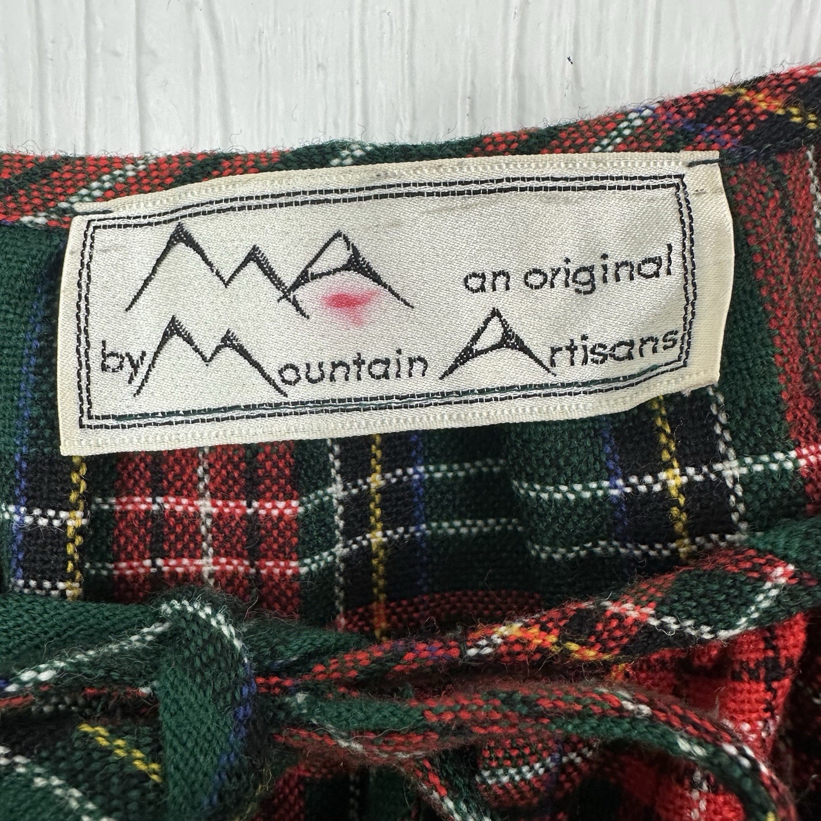 Vintage “Mountain Artisans” West VA Wool Red Green Plaid Peasant Top 70’s