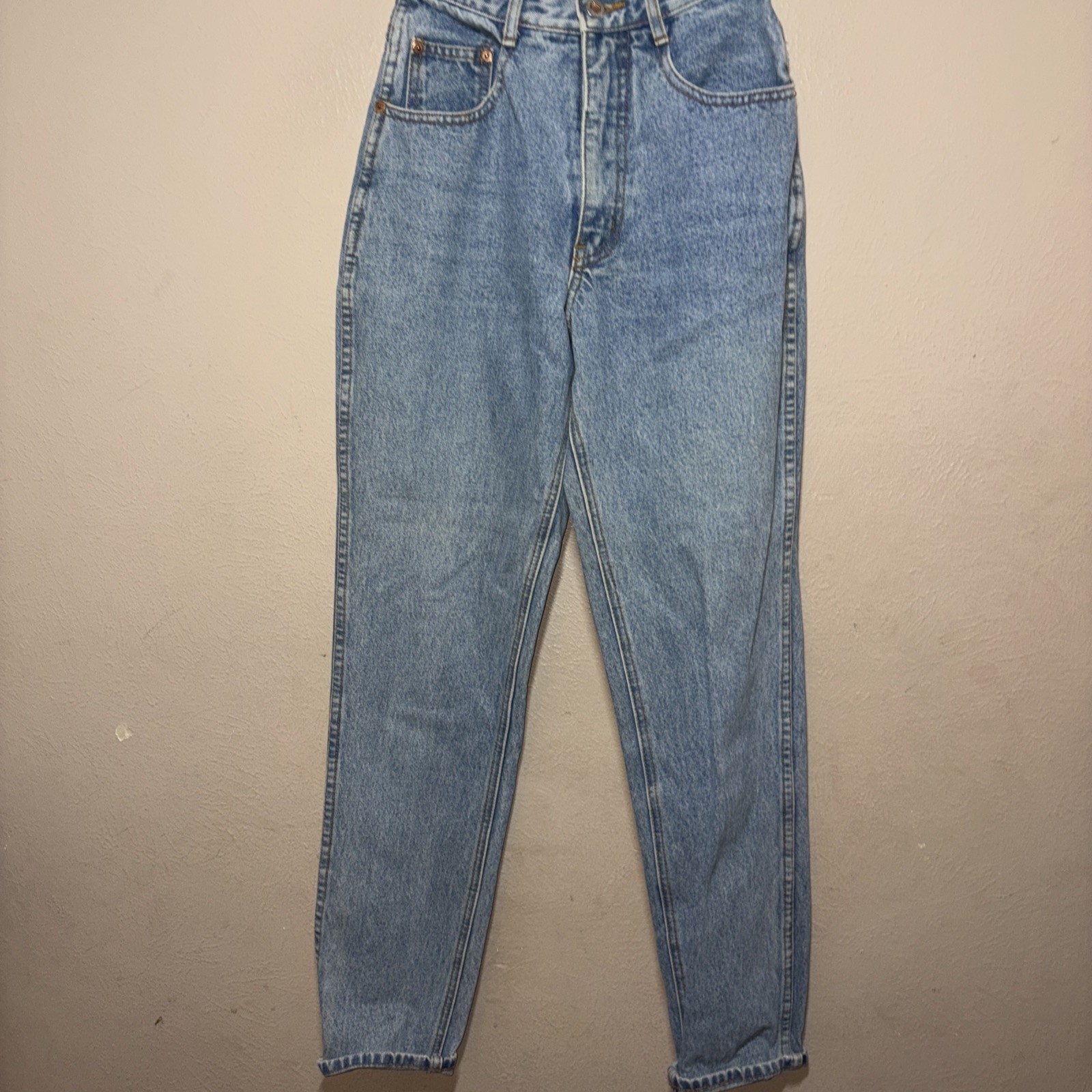 Vintage 90s NUOVO County Seat High Rise Mom Jeans 3/4 R Light Wash Tapered Macau