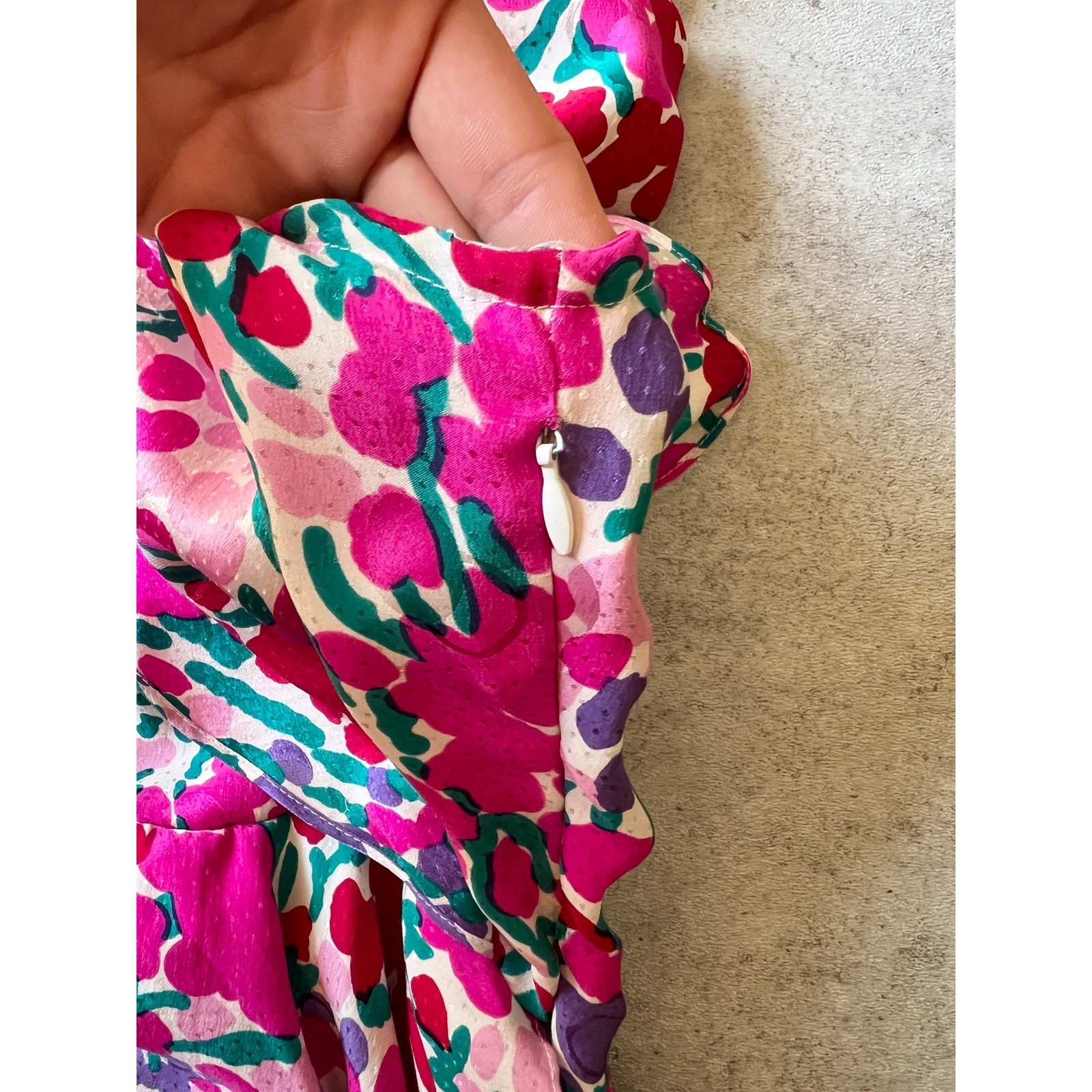 Jack Mulqueen Vintage Silk Dress Size 4 S Bright Floral Peplum Wrap V-Neck 80s
