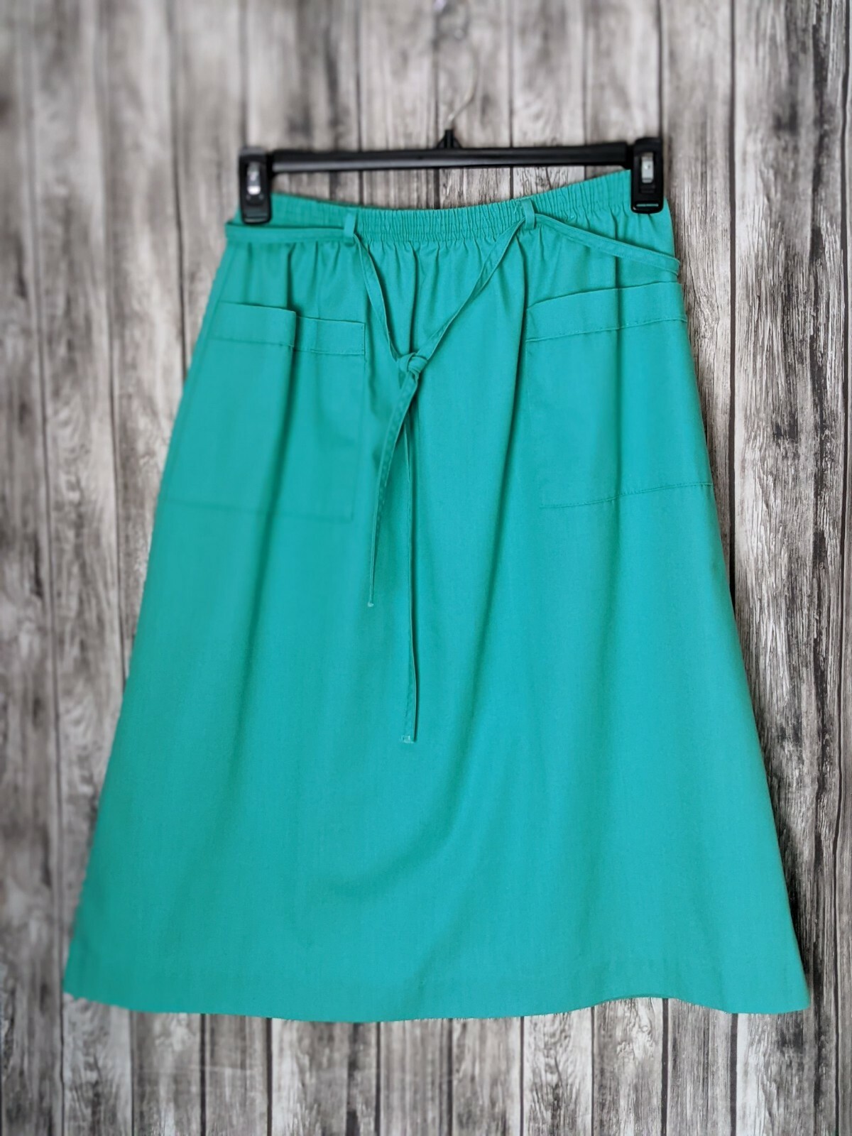 Vintage Women’s Skirt Green Belted With Pockets Hits Below The Knee Size 16 (8)