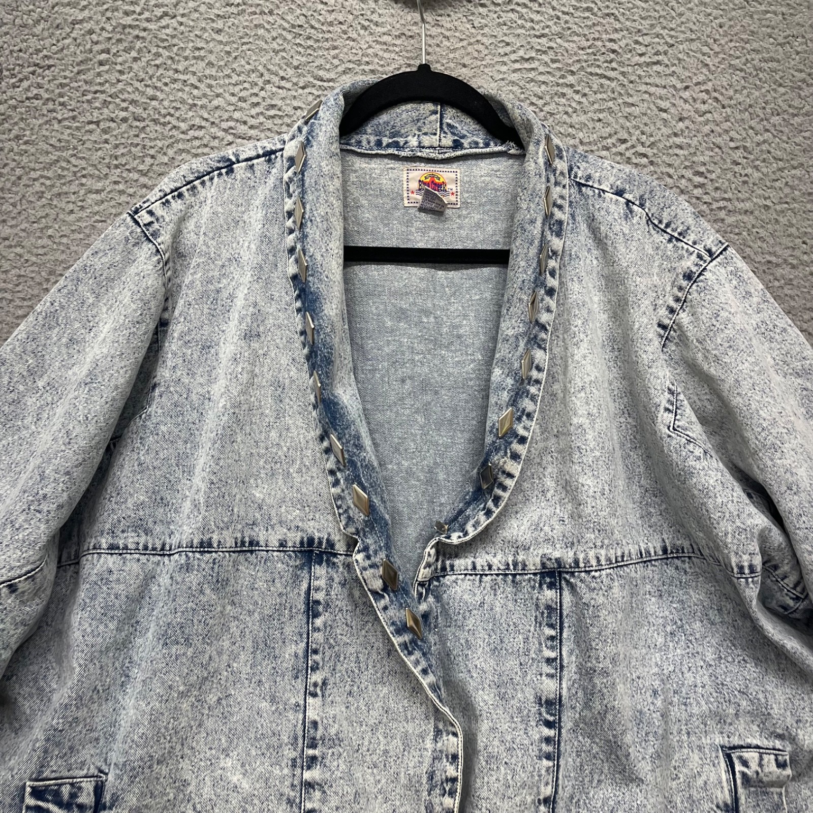 Vtg Acid Wash Denim Jacket Womens XL Light Wash Studded 80’s 90’s Retro