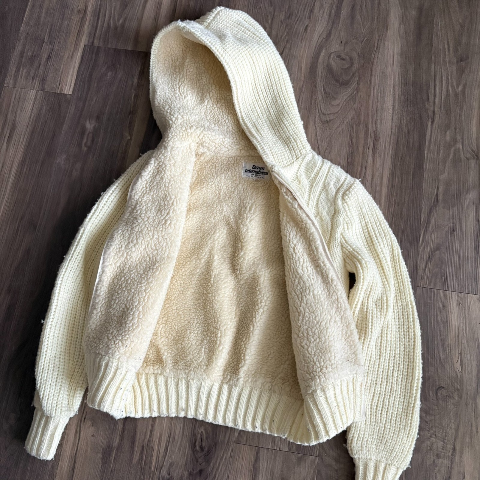 Vintage 1970s Cable Knit Zip Up Hoodie Jacket Sherpa Lined Women’s Size S RARE
