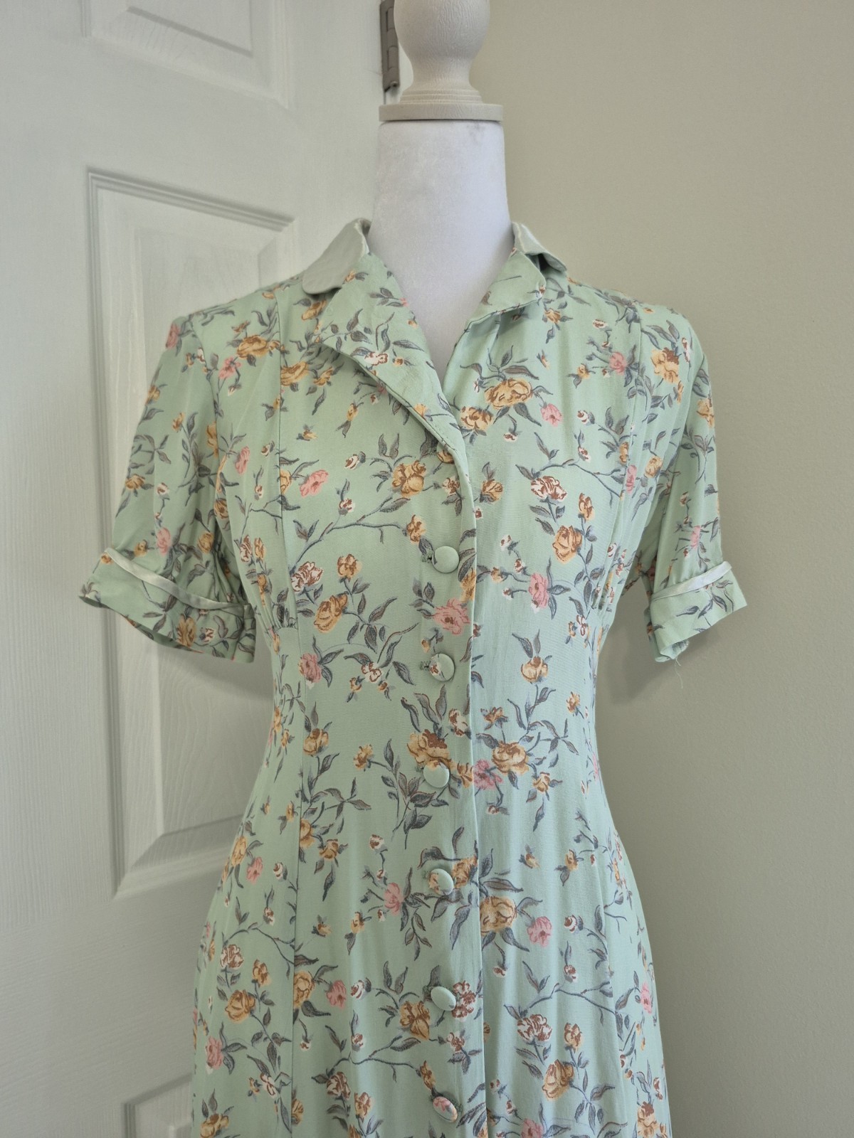 Vintage 80s Ed Michaels Rayon Tea Dress Mint Green Floral Cottagecore Midi M/L