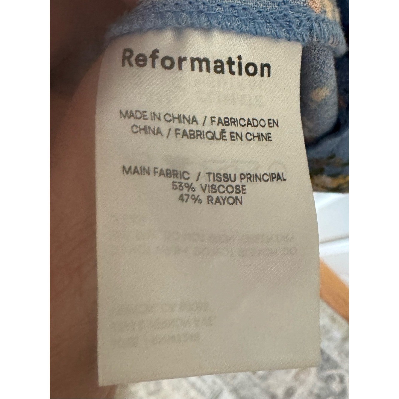 Reformation Ventura Dress in Rory Floral Blue Chemise with V-Neck Size: Medium