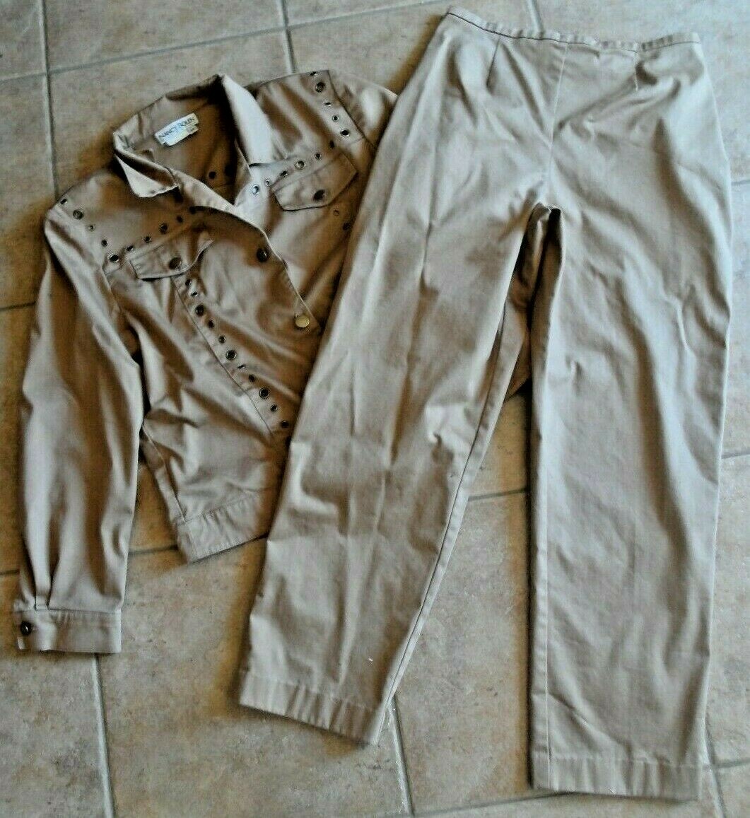 Nancy Bolen City Girl Pant Suit 2 pc jacket slack 12 14 tan Vtg brass emnbellish
