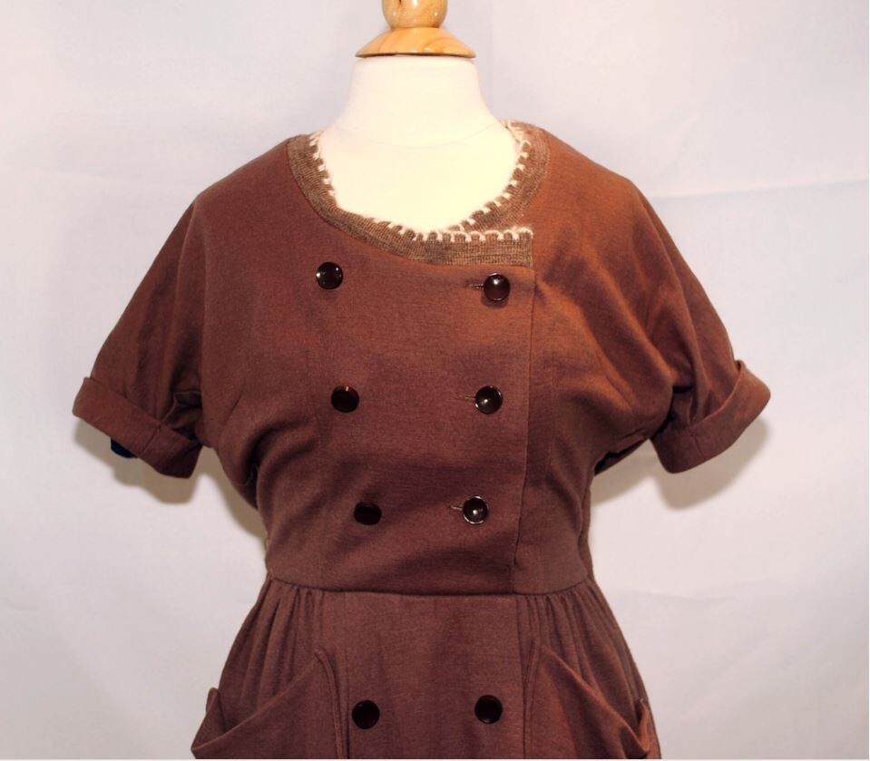 Vintage 1960’s Helen Whiting Brown Wool Day Dress Button Front XS/S Swiss Miss