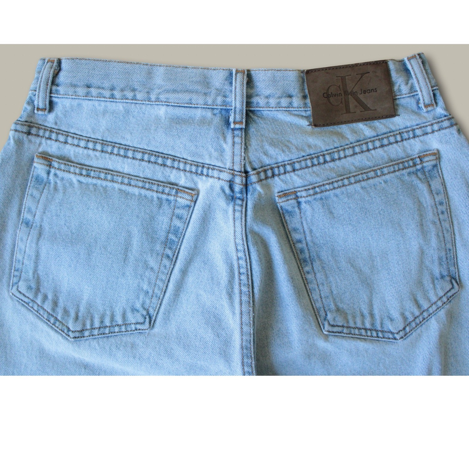 Calvin Klein Vintage High Rise Straight Leg Jeans Size 12 Light Blue Enzyme Wash