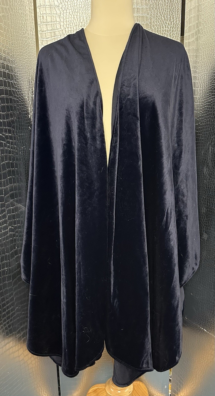 A Brod Vintage Navy Dark Blue Velvety Cape